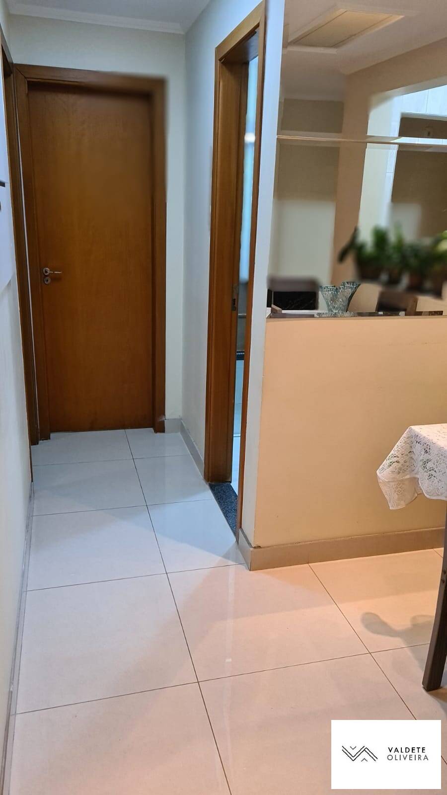 Apartamento à venda com 2 quartos, 68m² - Foto 19