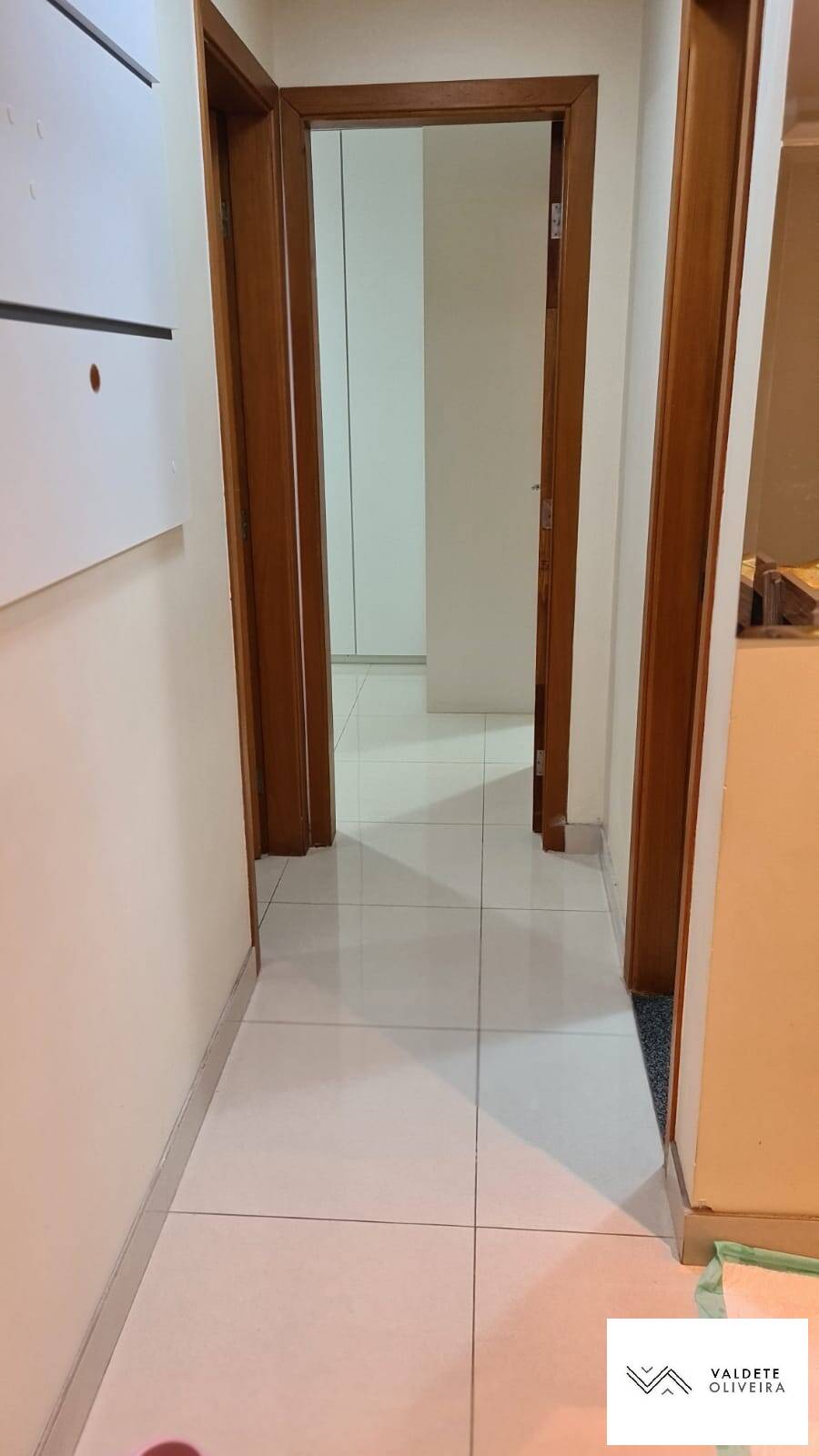 Apartamento à venda com 2 quartos, 68m² - Foto 20