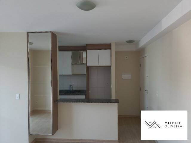 Apartamento à venda com 2 quartos, 63m² - Foto 11