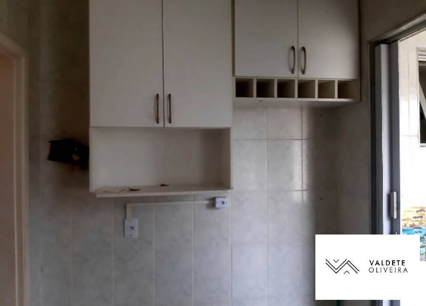 Apartamento à venda com 2 quartos, 60m² - Foto 6