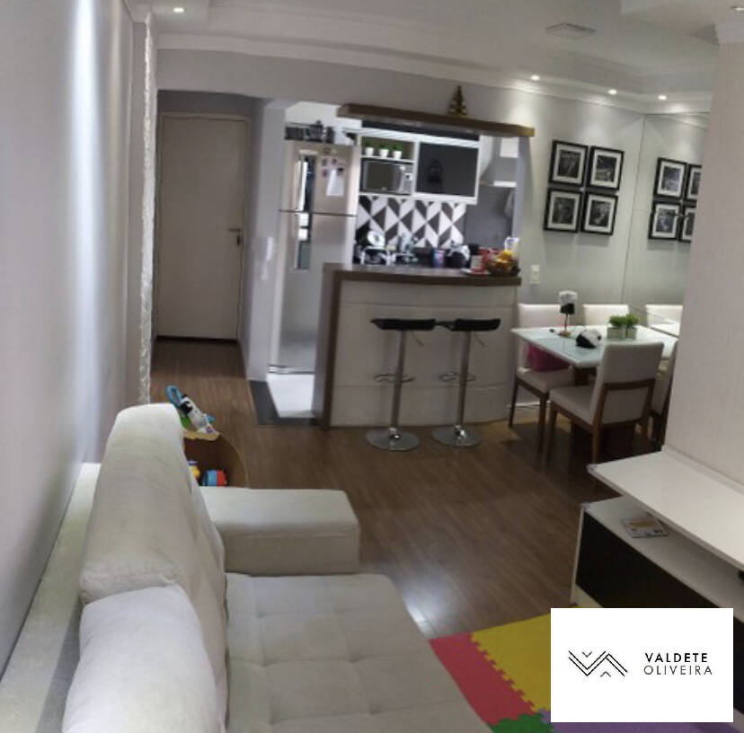 Apartamento à venda com 2 quartos, 62m² - Foto 3