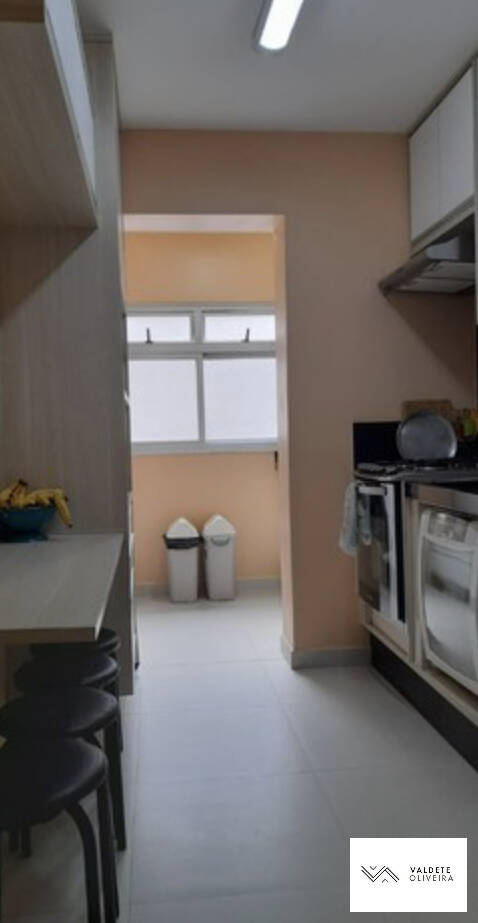 Apartamento à venda com 3 quartos, 90m² - Foto 19