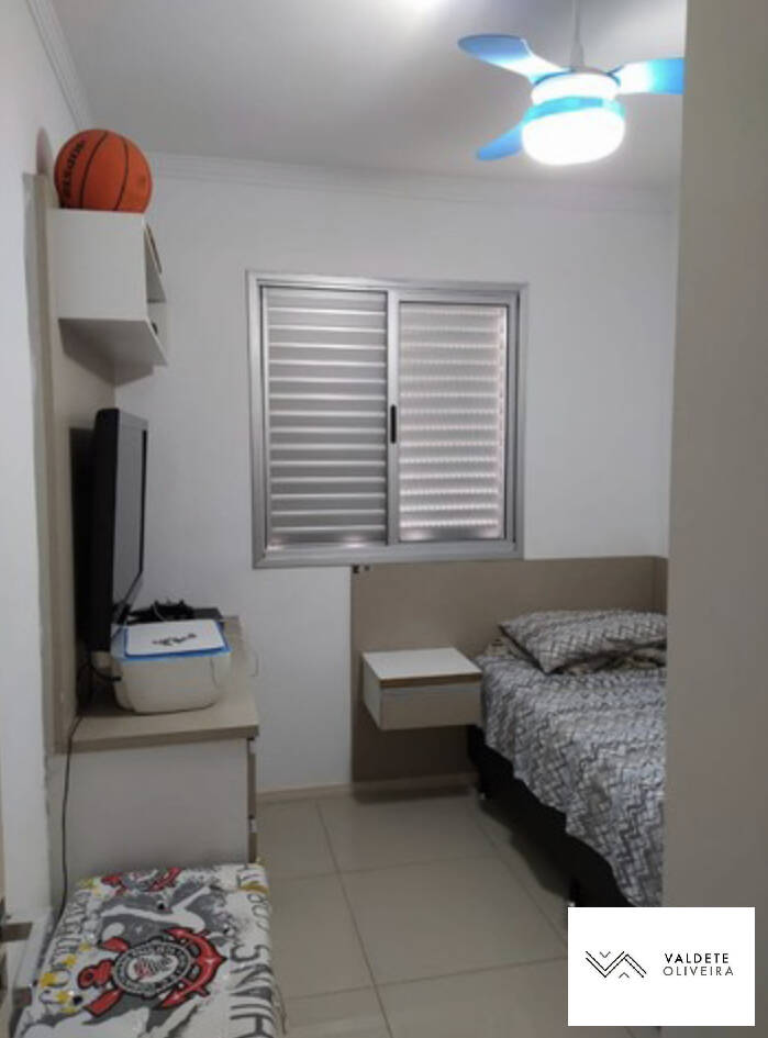 Apartamento à venda com 3 quartos, 75m² - Foto 5