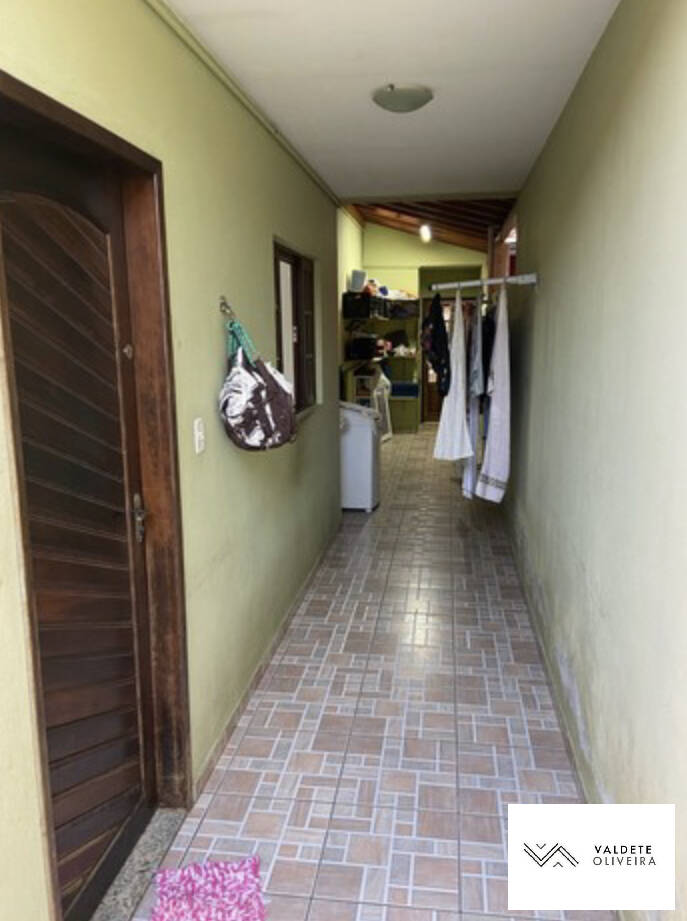 Casa à venda com 4 quartos, 220m² - Foto 12