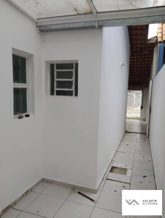 Casa à venda com 3 quartos, 80m² - Foto 5