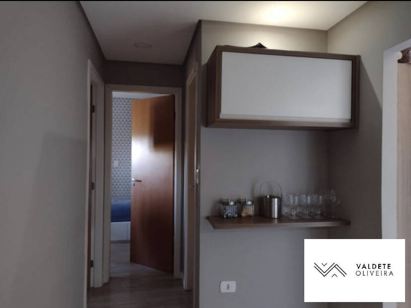 Apartamento à venda com 2 quartos, 47m² - Foto 2