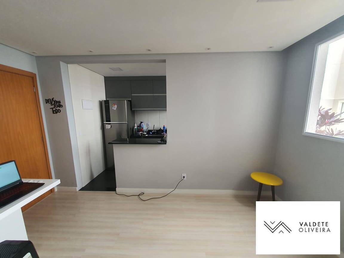 Apartamento à venda com 2 quartos, 48m² - Foto 3