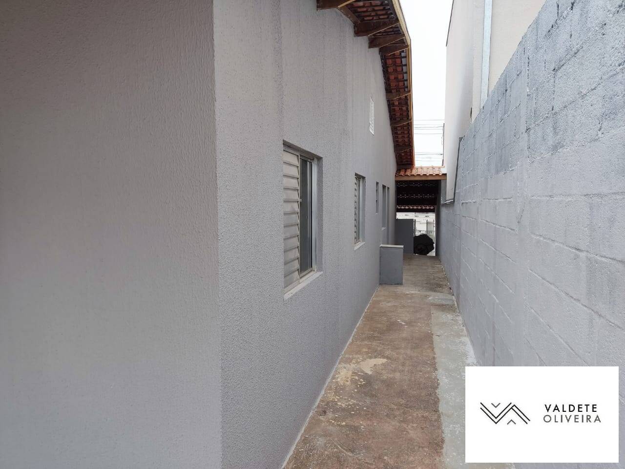 Casa à venda com 2 quartos, 84m² - Foto 3