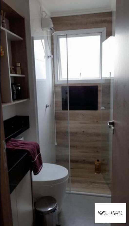 Apartamento à venda com 2 quartos, 66m² - Foto 3