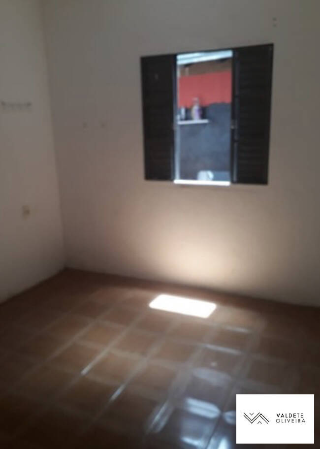 Casa à venda com 32 quartos, 60m² - Foto 4