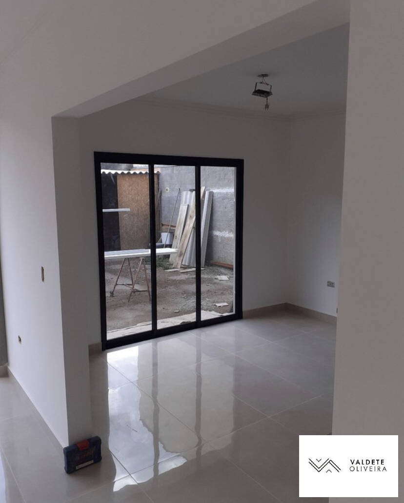 Casa à venda com 3 quartos, 212m² - Foto 6