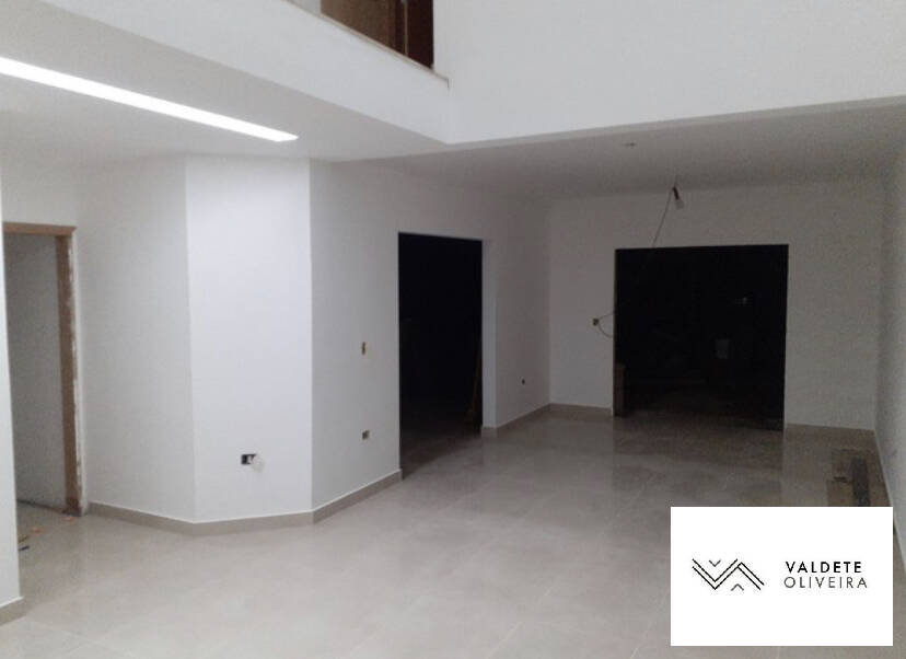 Casa à venda com 3 quartos, 212m² - Foto 12