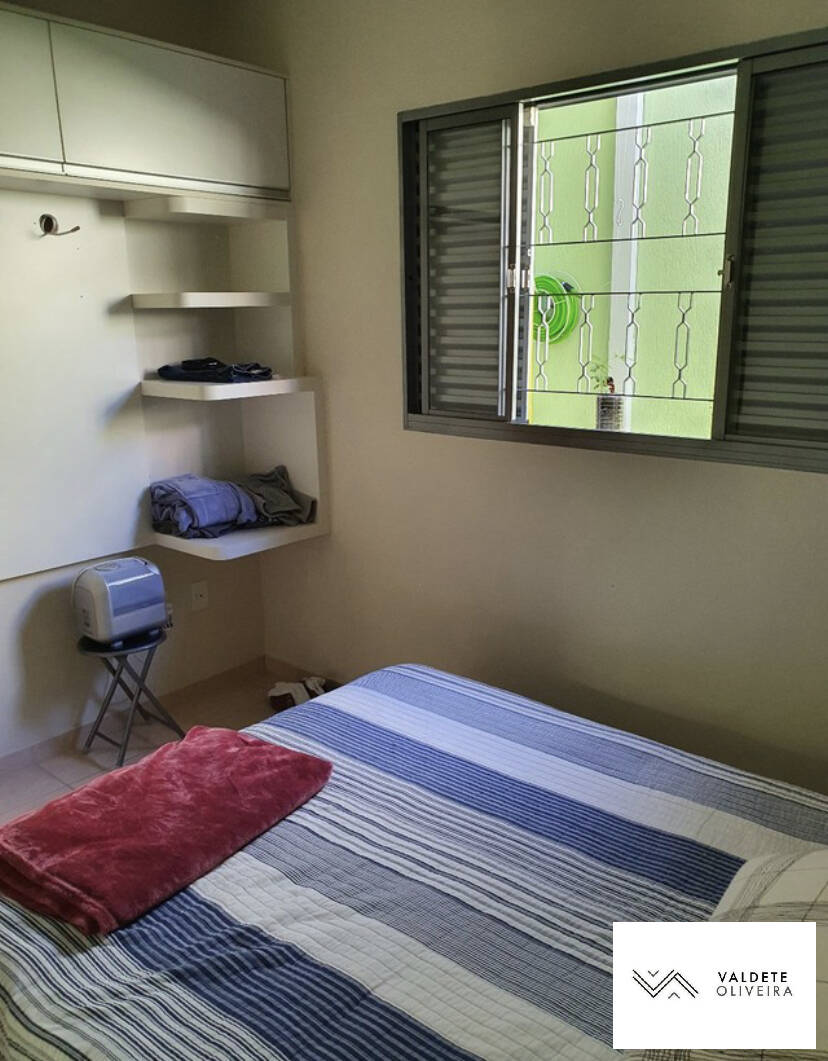 Casa à venda com 3 quartos - Foto 4