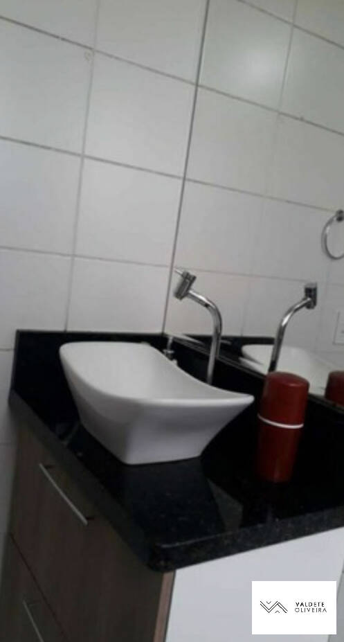 Apartamento à venda com 2 quartos, 48m² - Foto 3