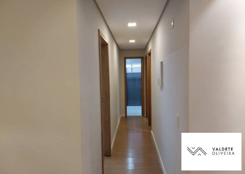 Apartamento à venda com 2 quartos, 70m² - Foto 9