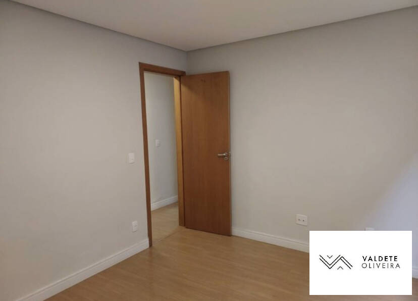 Apartamento à venda com 2 quartos, 70m² - Foto 13