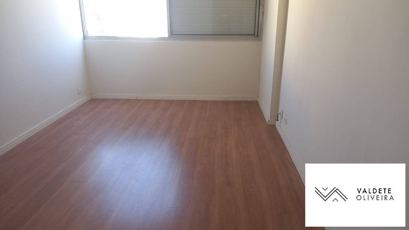 Apartamento à venda com 1 quarto, 52m² - Foto 4