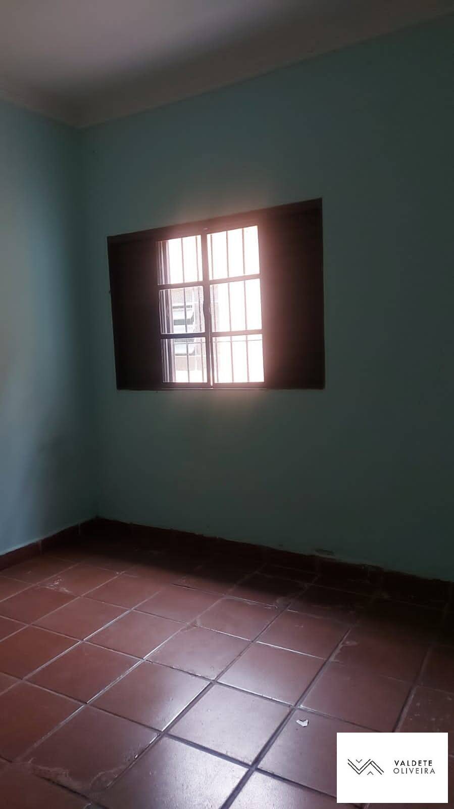 Casa à venda com 2 quartos, 110m² - Foto 10