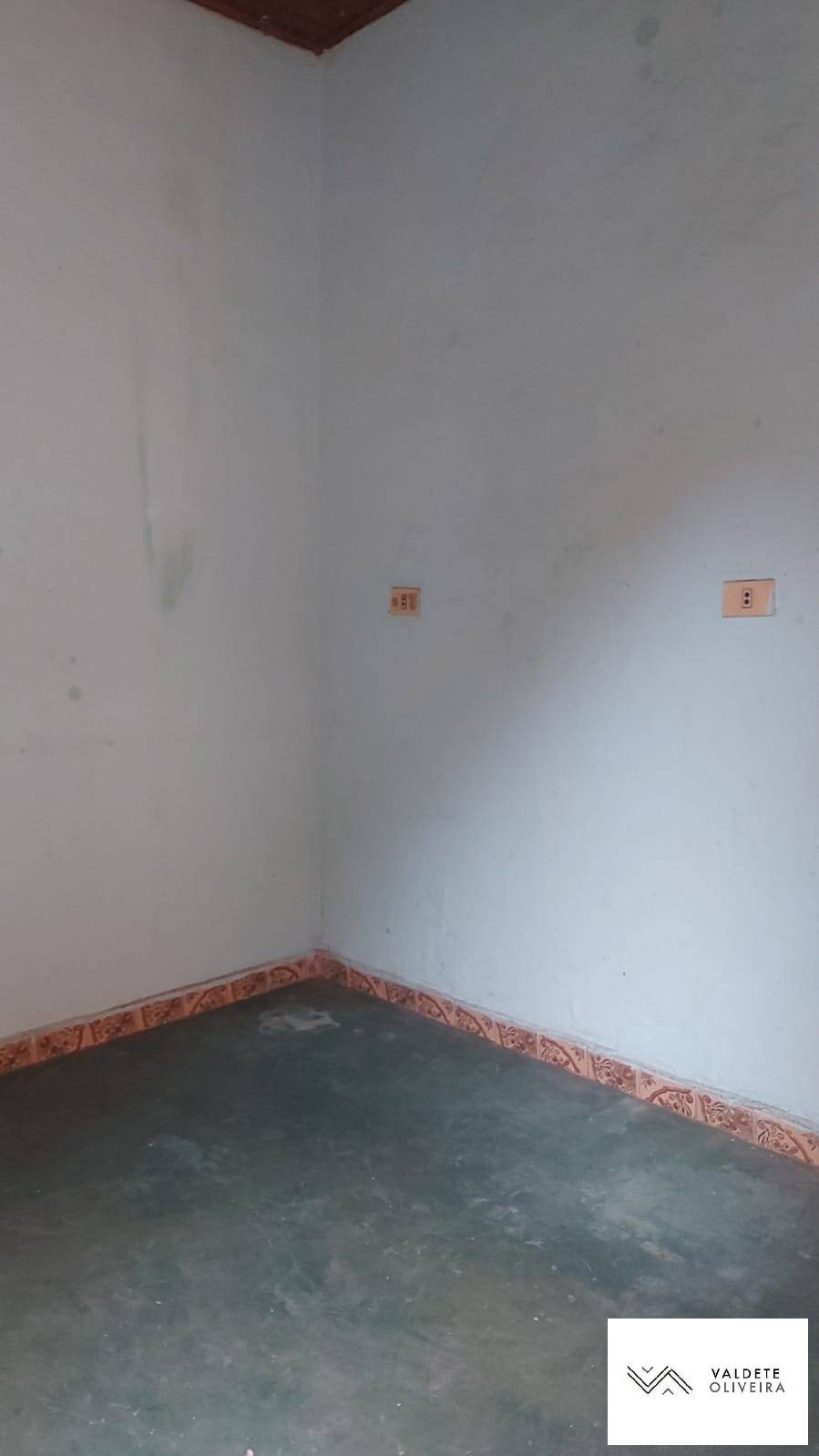 Casa à venda com 2 quartos, 110m² - Foto 14