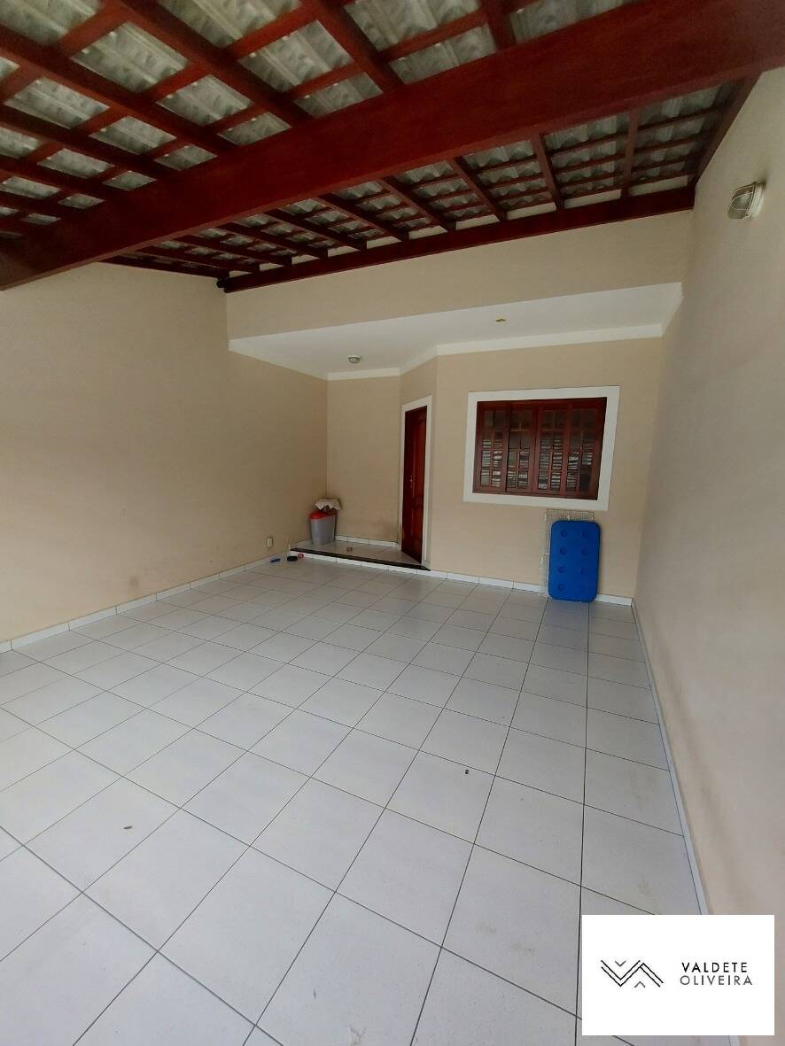 Casa à venda com 3 quartos, 125m² - Foto 3