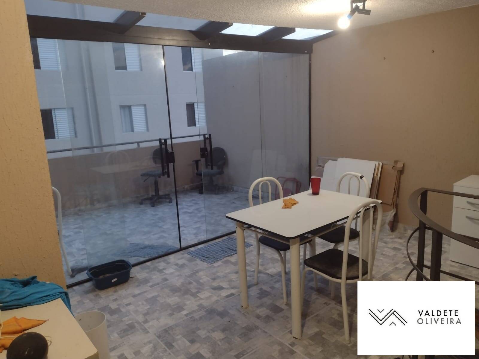 Apartamento à venda com 2 quartos, 86m² - Foto 3