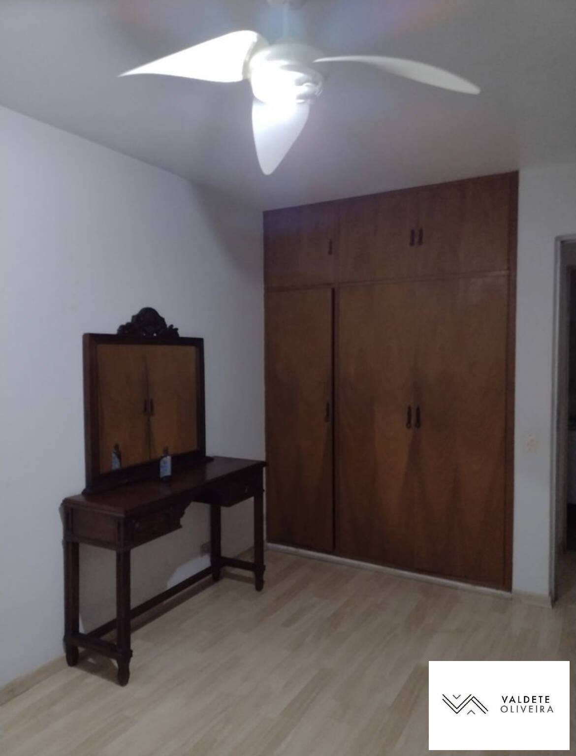 Apartamento à venda com 2 quartos, 115m² - Foto 1