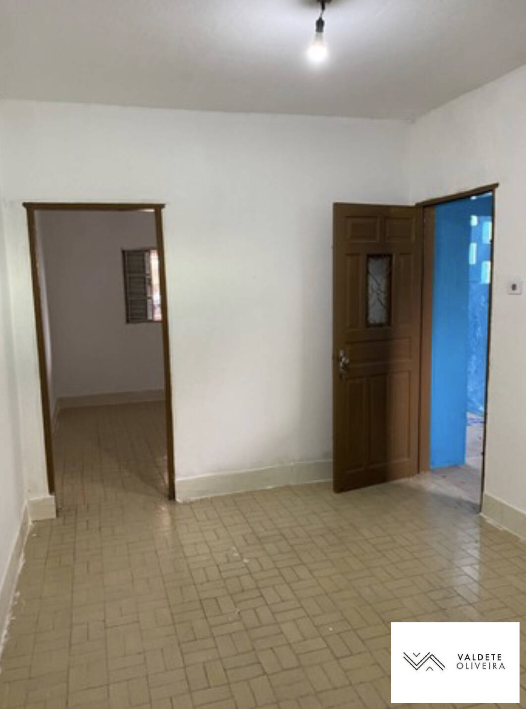 Casa à venda com 2 quartos, 150m² - Foto 6