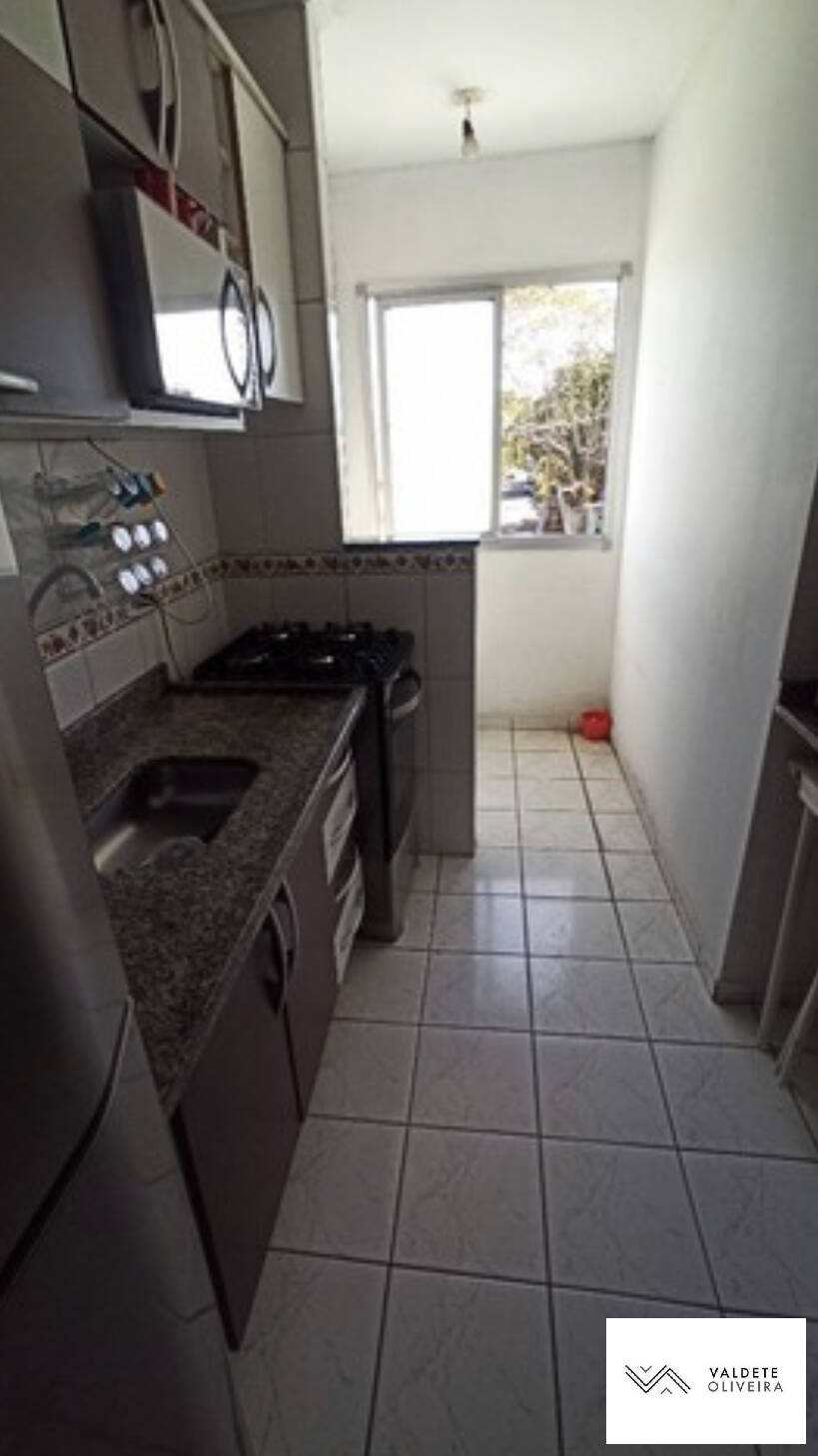 Apartamento à venda com 2 quartos, 48m² - Foto 2