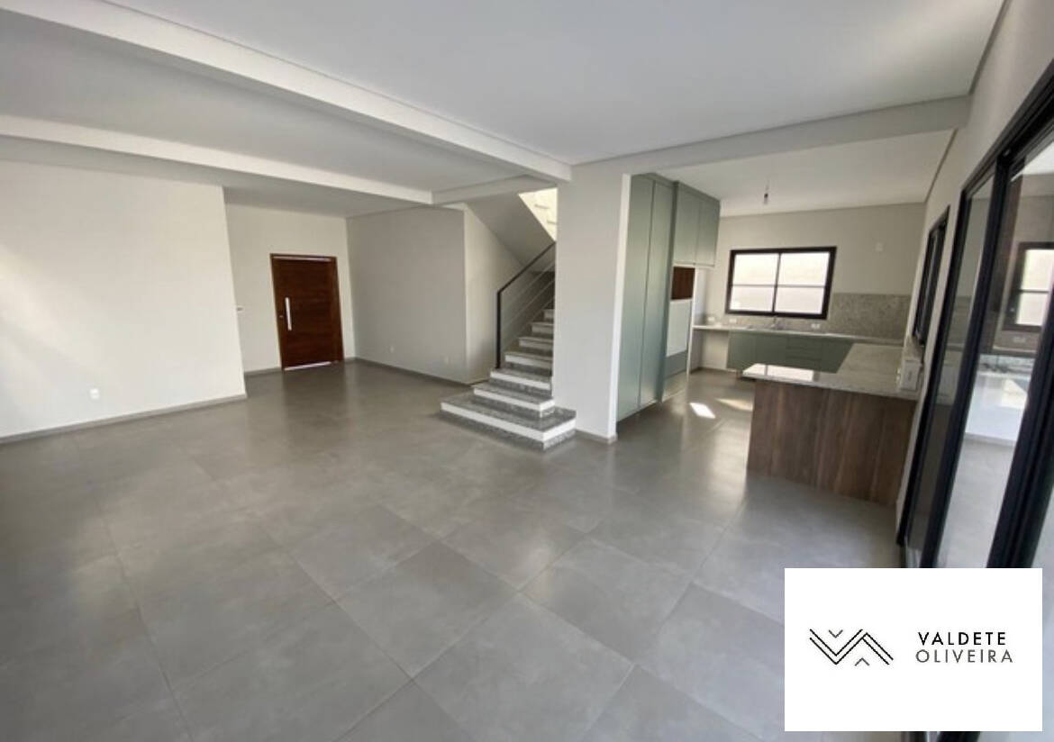 Casa à venda com 4 quartos, 212m² - Foto 12