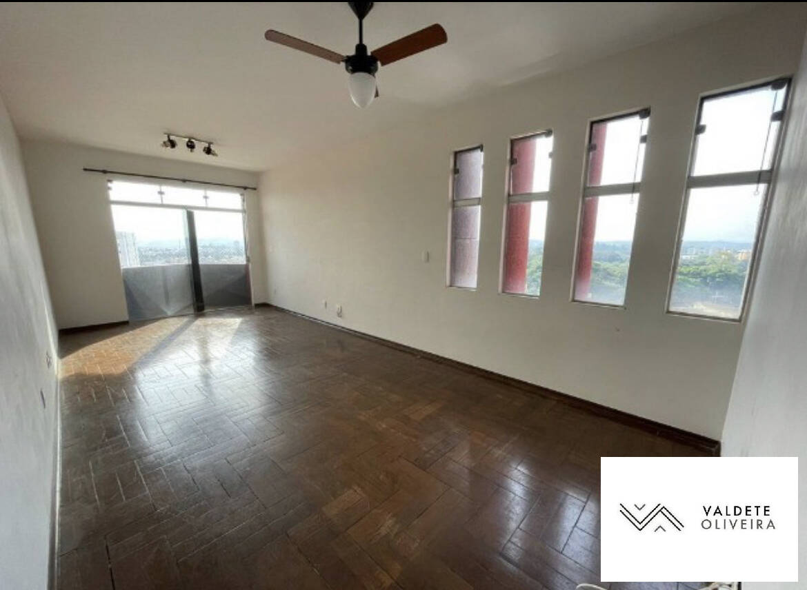 Apartamento à venda com 3 quartos, 120m² - Foto 13