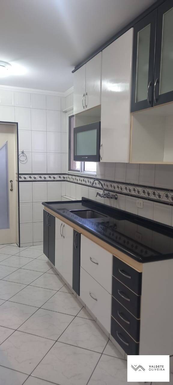 Apartamento à venda com 3 quartos, 108m² - Foto 10