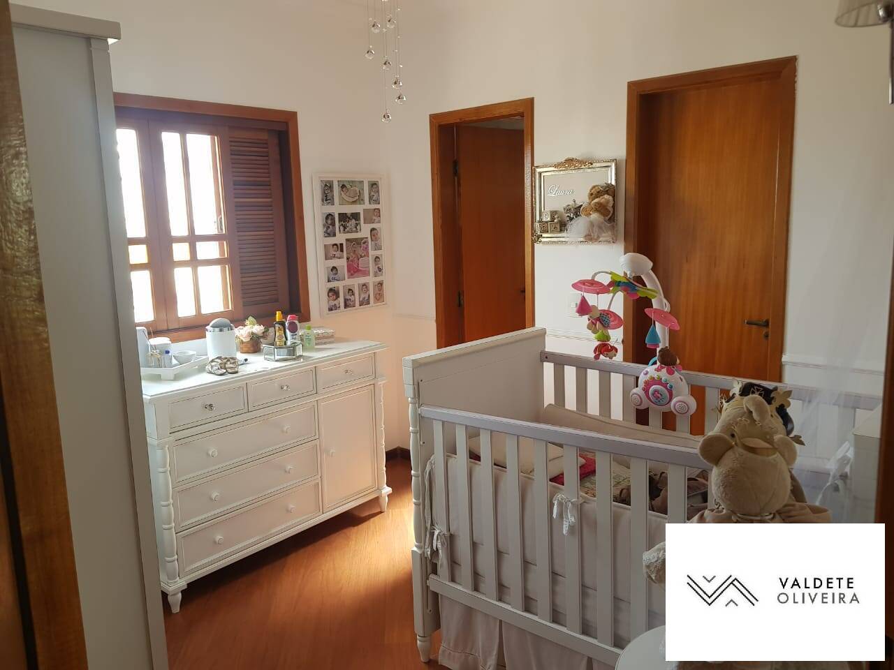 Casa à venda com 4 quartos, 260m² - Foto 7