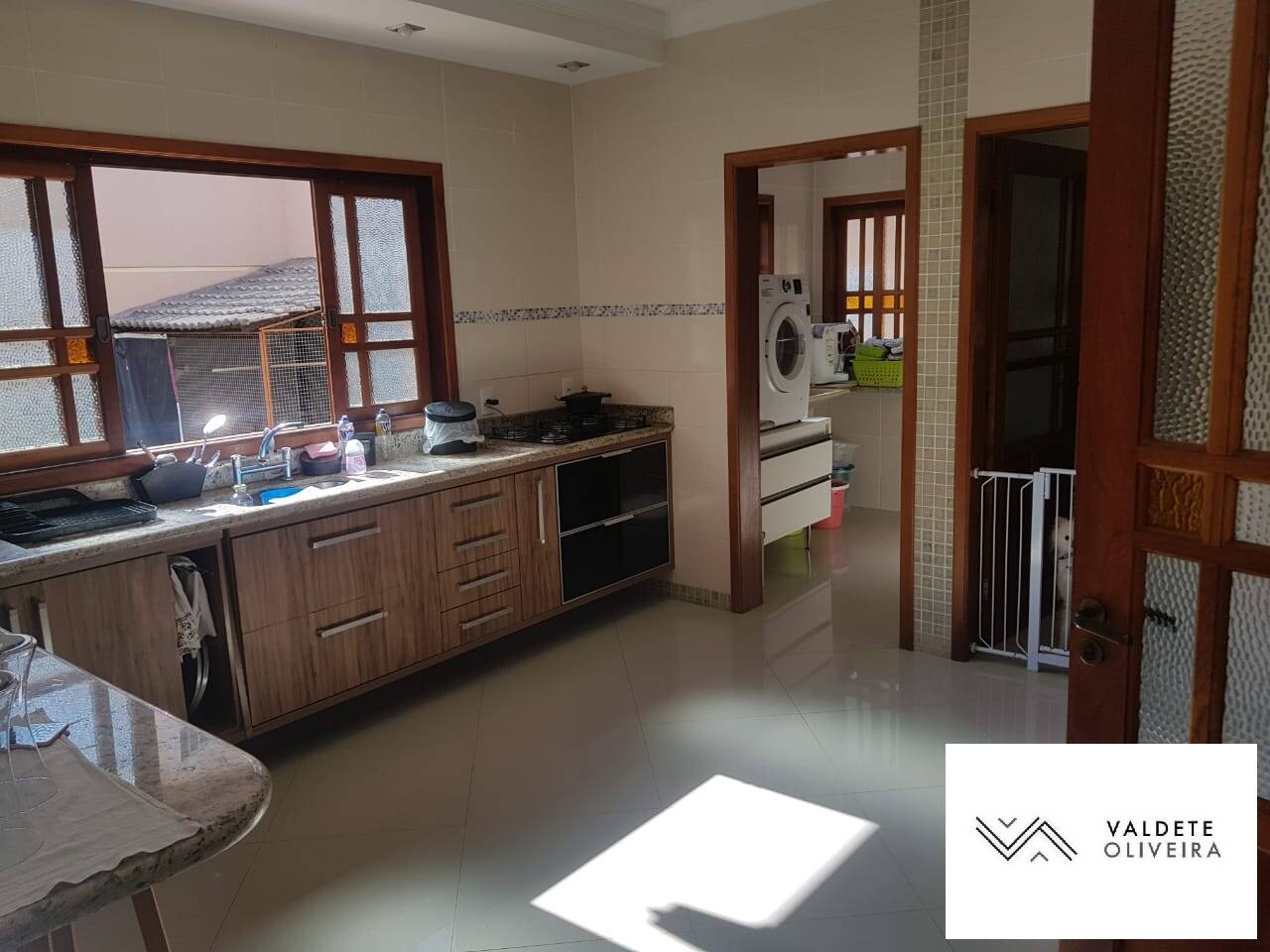 Casa à venda com 4 quartos, 260m² - Foto 15