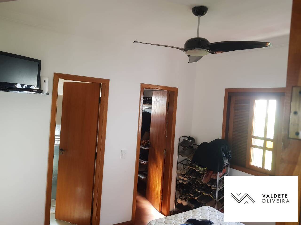 Casa à venda com 4 quartos, 260m² - Foto 16