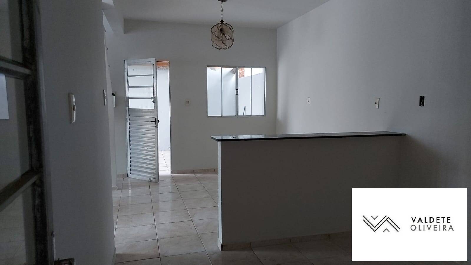 Casa à venda com 3 quartos, 144m² - Foto 6