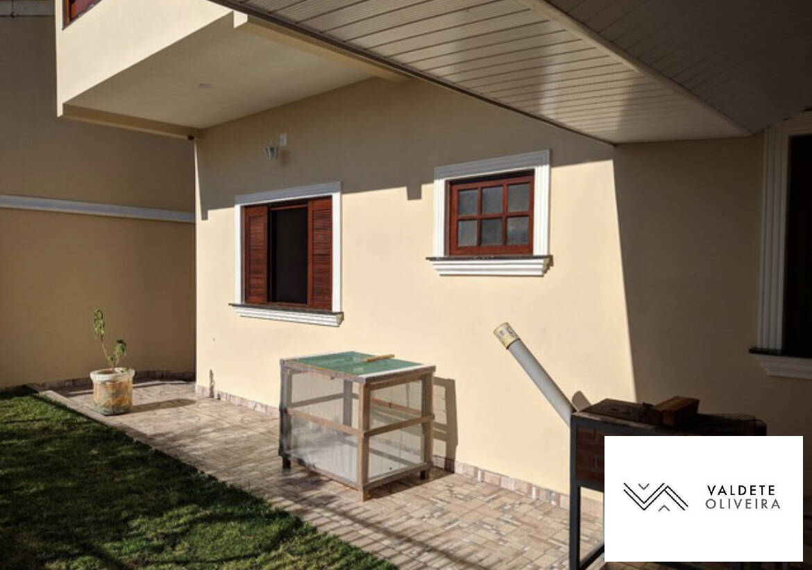 Casa à venda e aluguel com 4 quartos, 240m² - Foto 5