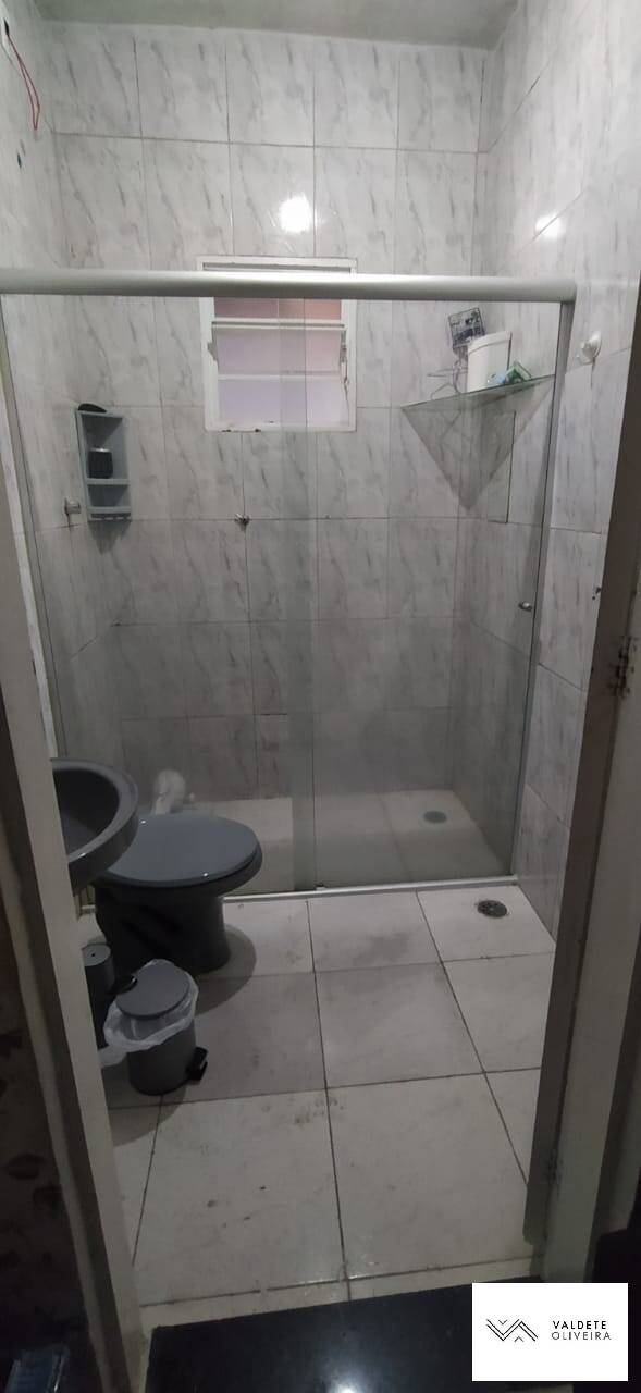 Casa à venda com 2 quartos, 150m² - Foto 12