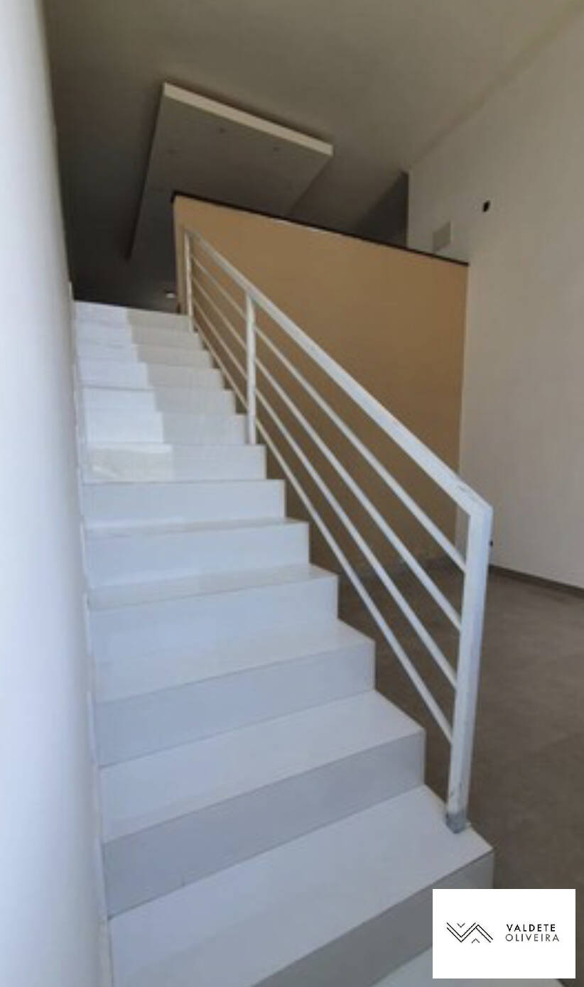 Casa à venda com 3 quartos, 150m² - Foto 13