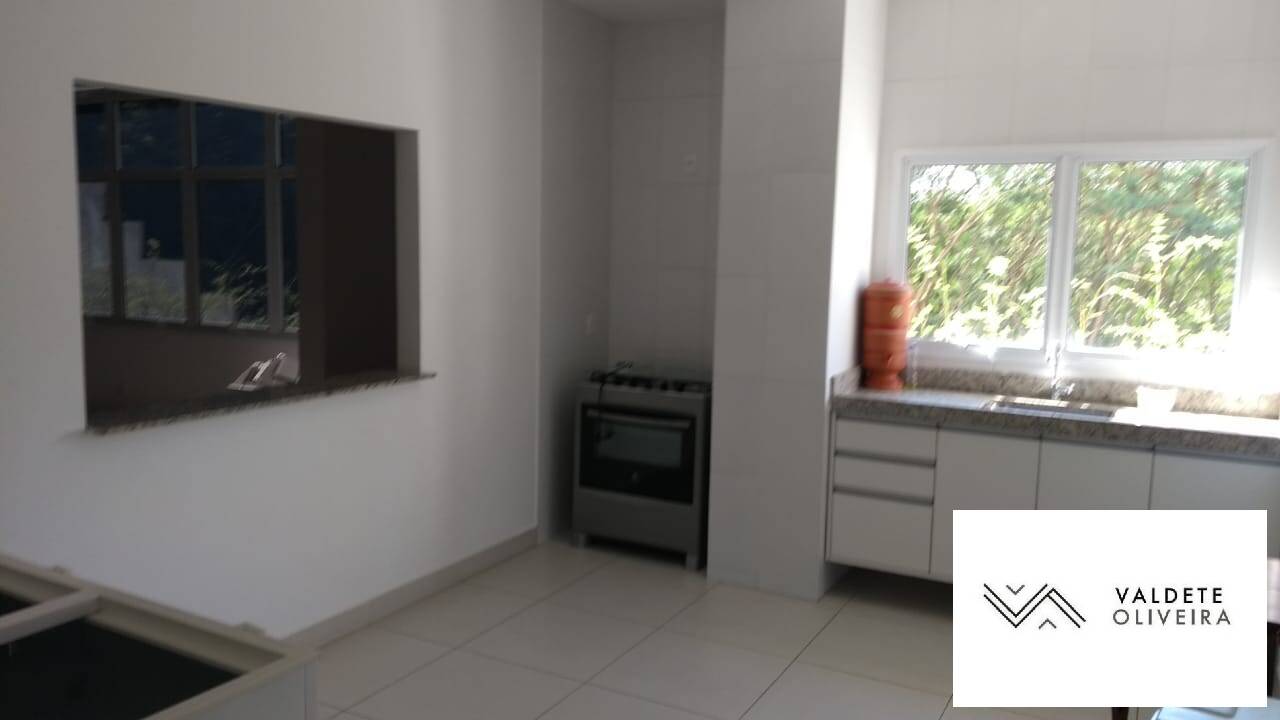 Apartamento à venda com 2 quartos, 60m² - Foto 5