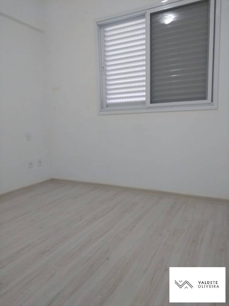 Apartamento à venda com 2 quartos, 60m² - Foto 7