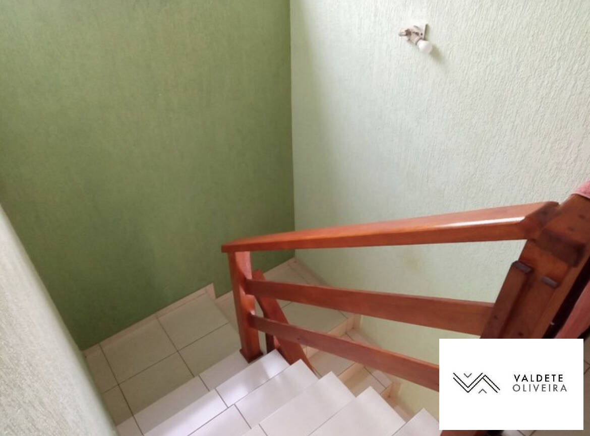 Casa à venda com 2 quartos, 125m² - Foto 6