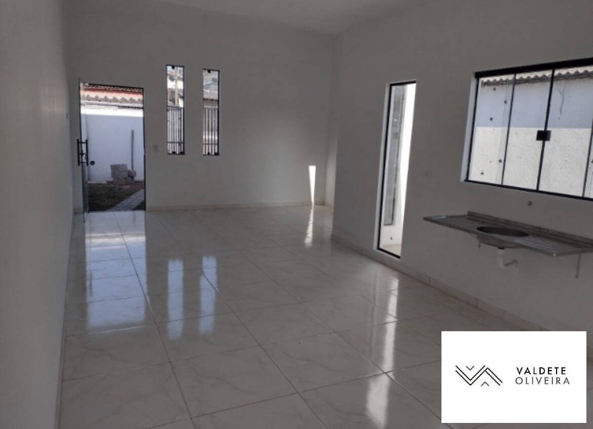 Casa à venda com 2 quartos, 63m² - Foto 11