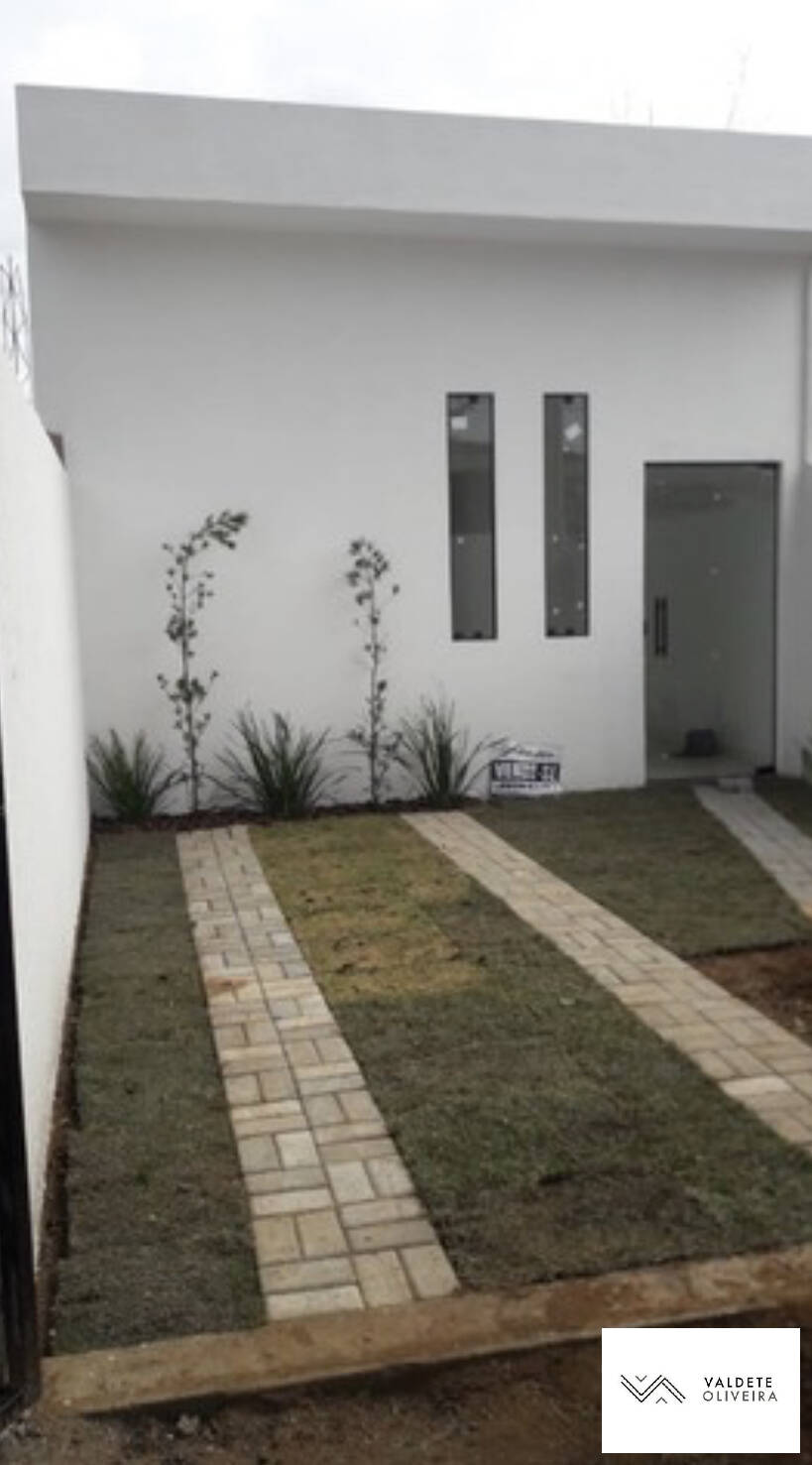 Casa à venda com 2 quartos, 63m² - Foto 1