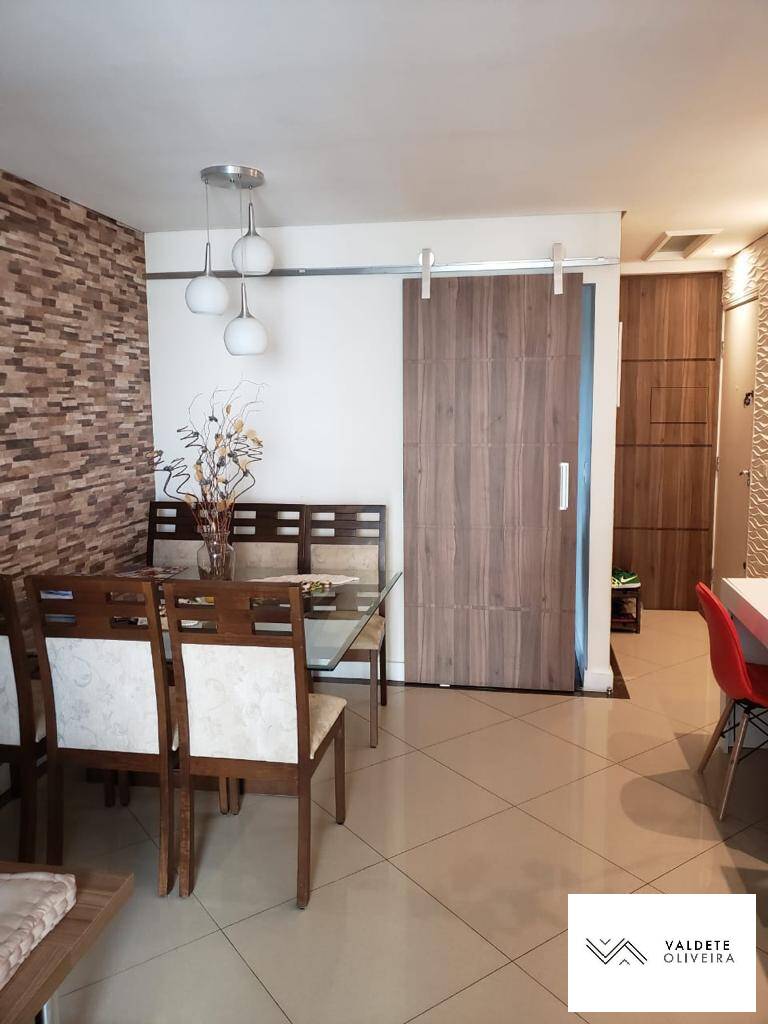 Apartamento à venda com 3 quartos, 73m² - Foto 3