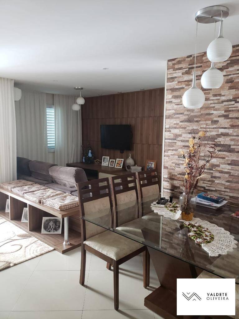 Apartamento à venda com 3 quartos, 73m² - Foto 1