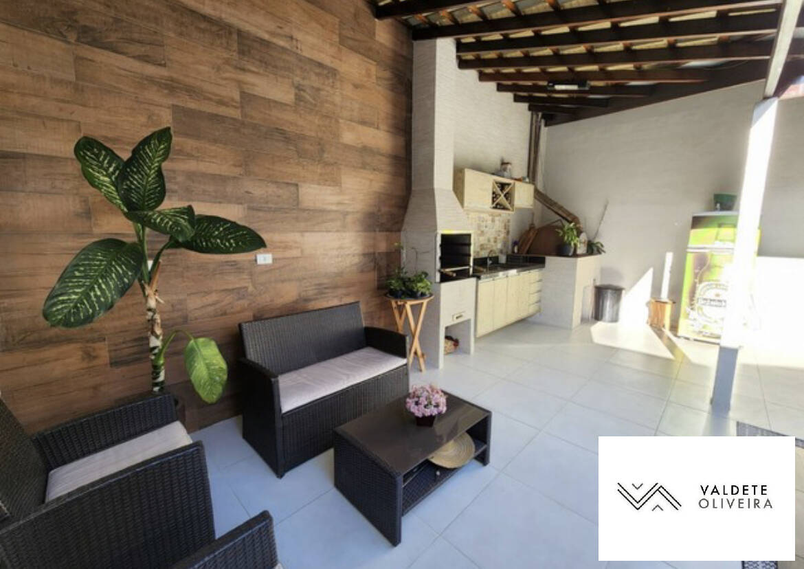 Casa à venda com 2 quartos, 140m² - Foto 9