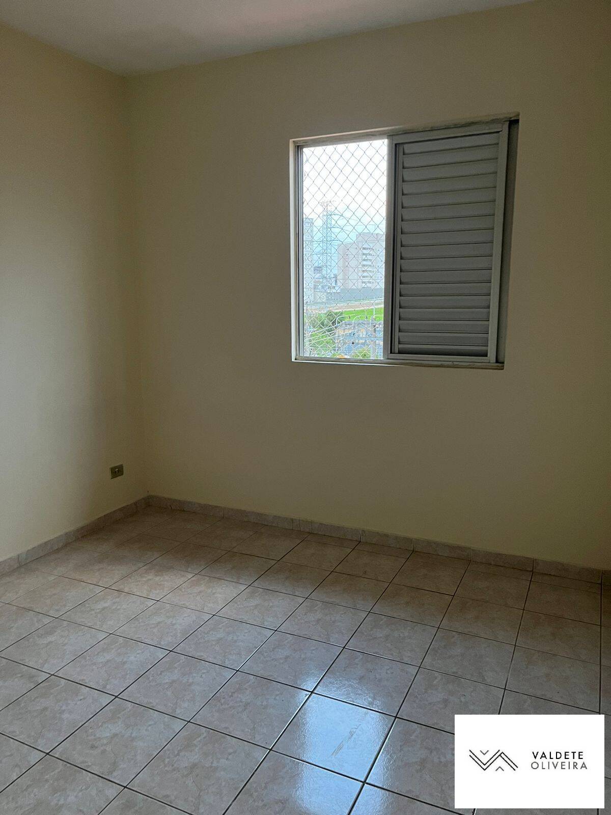 Apartamento à venda com 2 quartos, 48m² - Foto 3