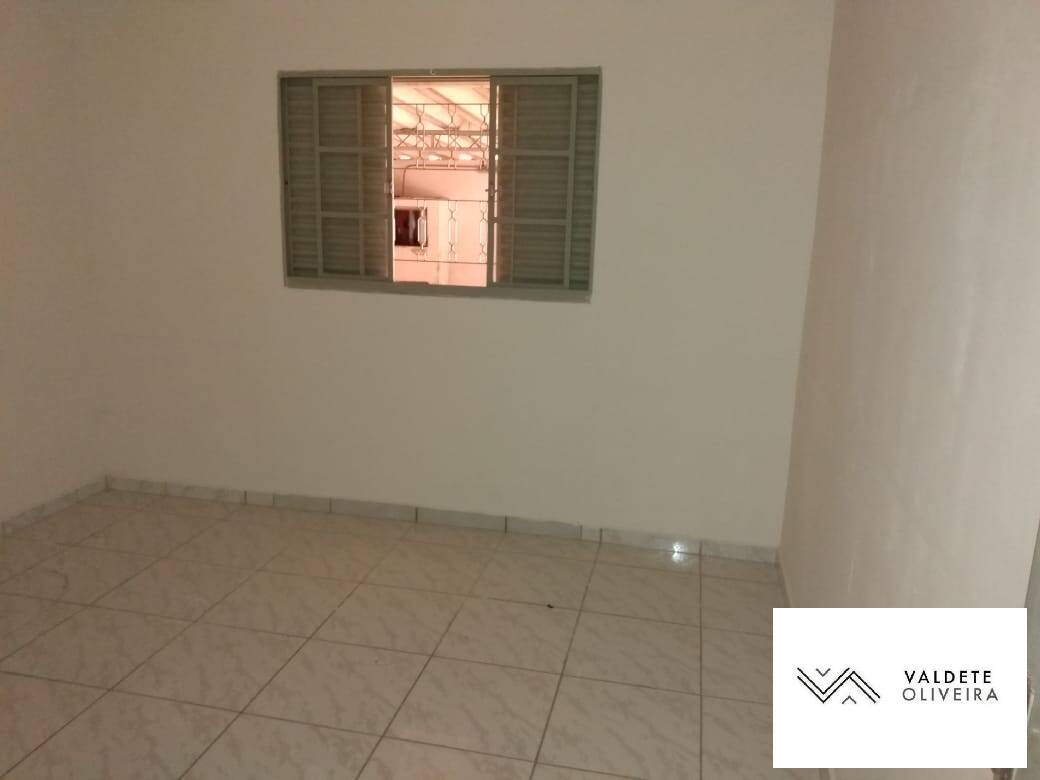 Casa à venda com 3 quartos, 193m² - Foto 7