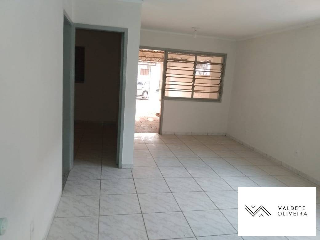 Casa à venda com 3 quartos, 193m² - Foto 9