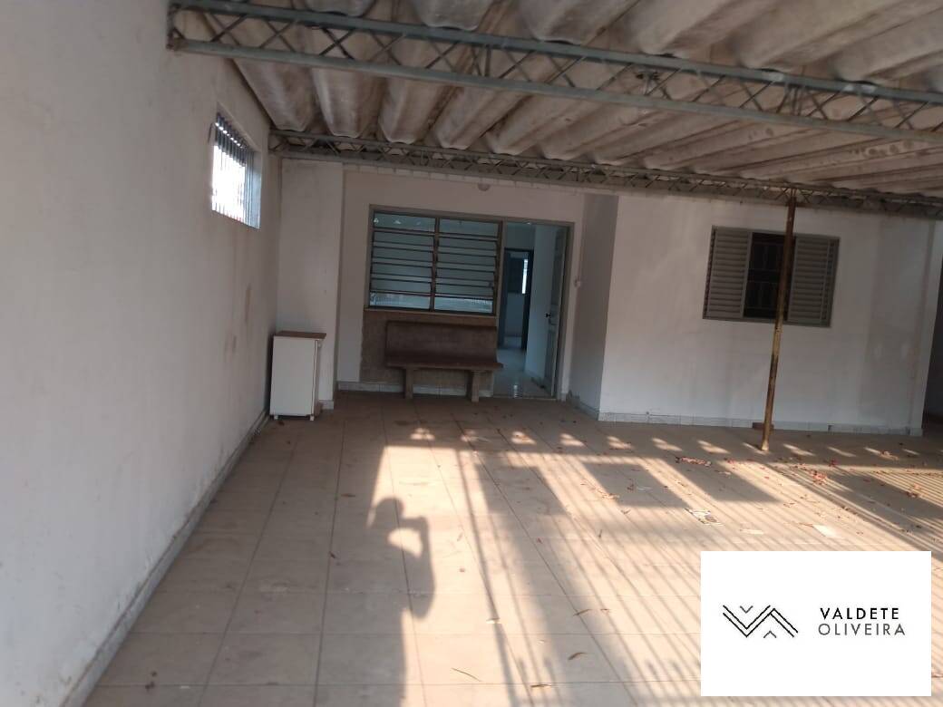 Casa à venda com 3 quartos, 193m² - Foto 11